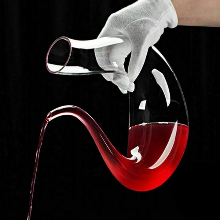 U-Shaped Crystal Wine Decanter 1500ml – Lead-Free, Aerating, Red & White Wine