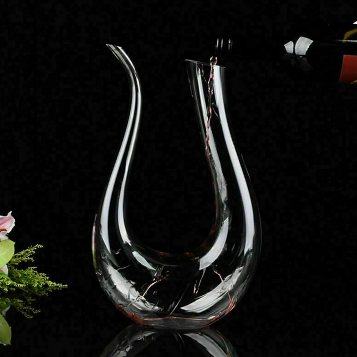 U-Shaped Crystal Wine Decanter 1500ml – Lead-Free, Aerating, Red & White Wine